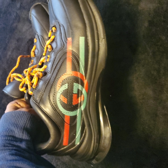 Authentic Gucci Black Leather Men's Shoes with Orange Laces - Picture 1 of 16